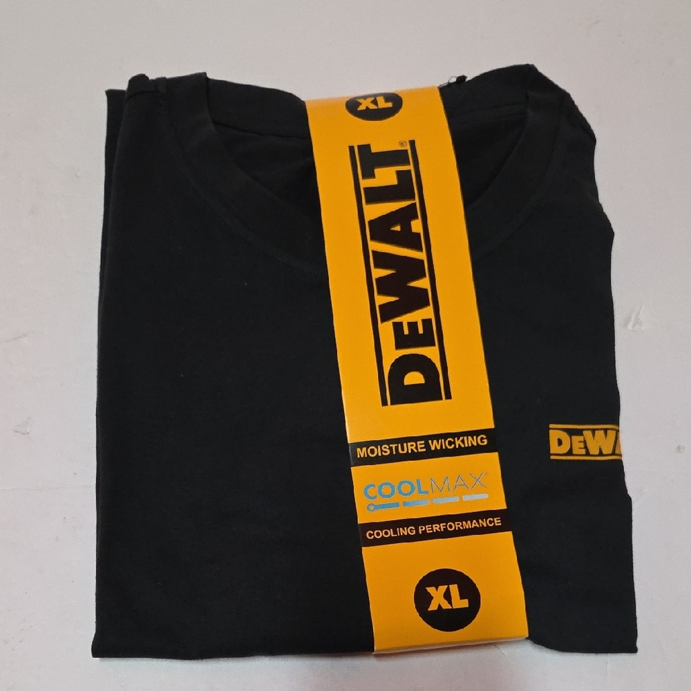 Dewalt Men's Black Moisture-Wicking T-Shirt (XL)